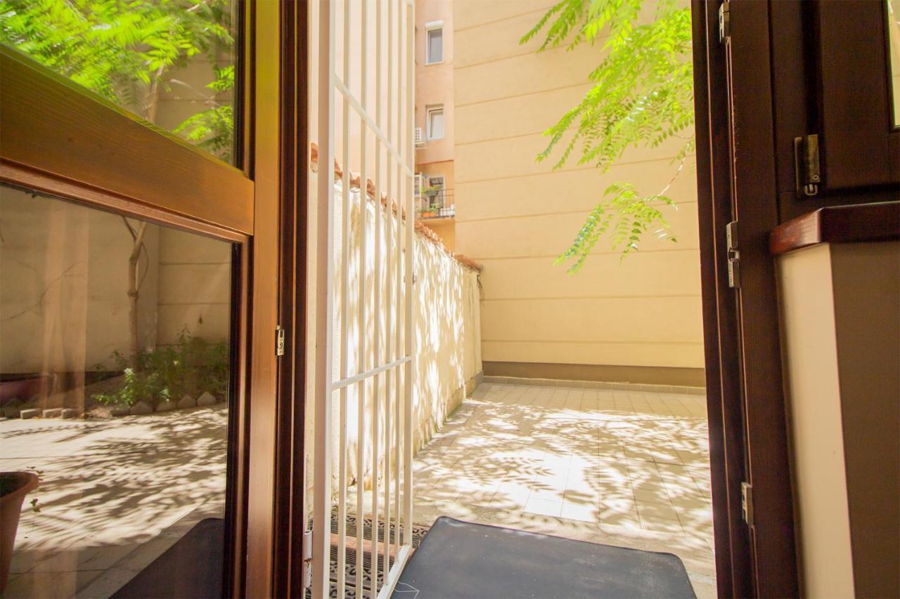 Sunny House By The Riverside Budapest Bagian luar foto